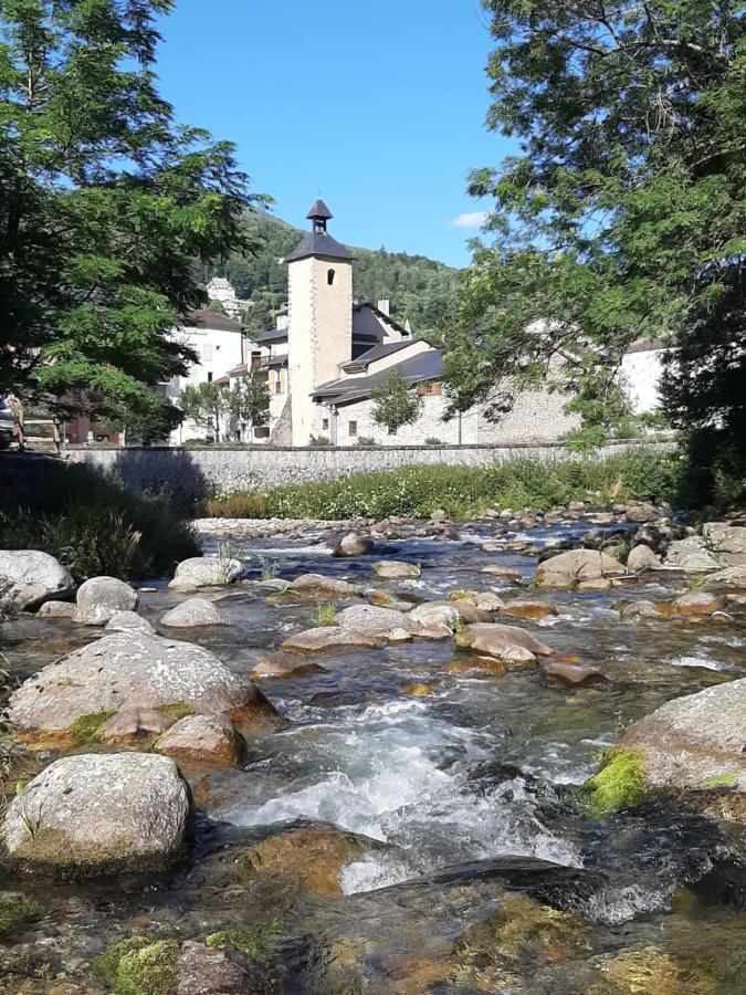 Maison Familiale 3 Ch. Au Centre D'Ax Ax-les-Thermes Exteriér fotografie